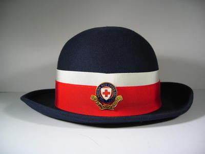 Navy felt hat with officers
