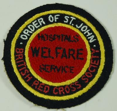 'Hospitals Welfare Service' badge; Uniforms/insignia; 1869/6