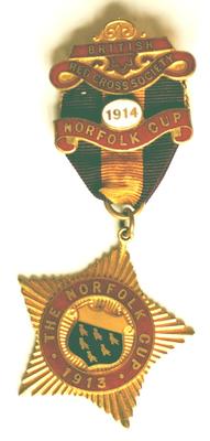 badge: The Norfolk Cup with 1914 bar
