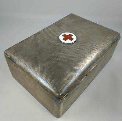 Silver cigar box with enamelled Red Cross emblem