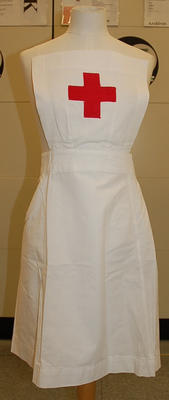 Member's indoor uniform white apron