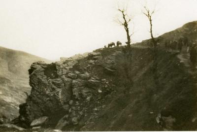 Black and white photograph of the British Red Cross mission marching to Klissura in Macedonia 1912-1913