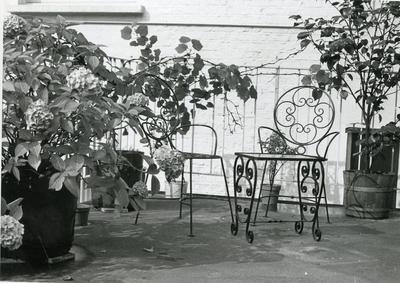 Black and white photograph of the exterior of the VAD Ladies Club at Great Cumberland Place