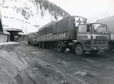 Black and white photograph of the Italian Earthquake 1976