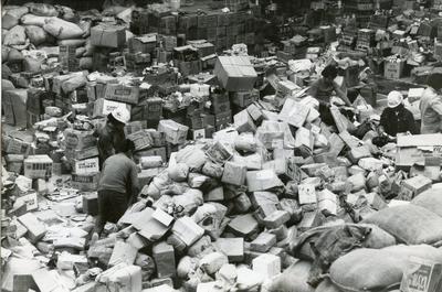 Black and white photograph of relief work after an earthquake in Guatemala 1976