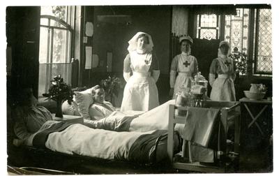 V.A.D nurses and patients at Gostwyck Hospital, Colchester.