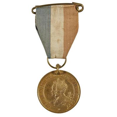 Commemorative medal for the Coronation of King George V and Queen Mary.