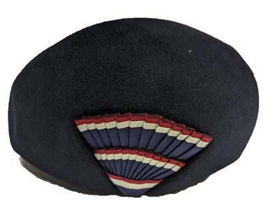 Officers hat with cockade