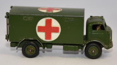 Dinky Toy [no 626] military ambulance