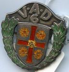 Detachment badge: 'VAD 6' with coat of arms and laurel wreaths