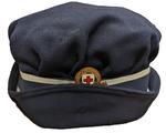 Cloth hat with gilt hat badge